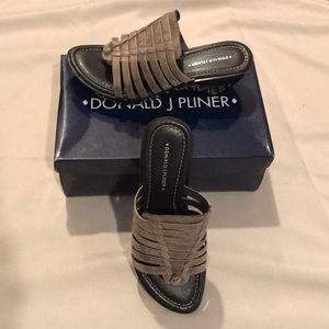 Donald Pliner Cissy III Bronze Metallic Sandals